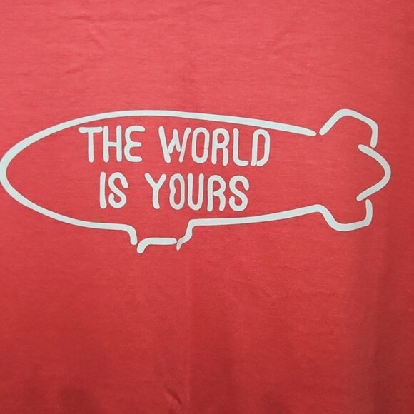 CLSC Life The World Is Yours Blimp Graphic Short Sleeve T-shirt Size Medium New - Picture 2 of 5